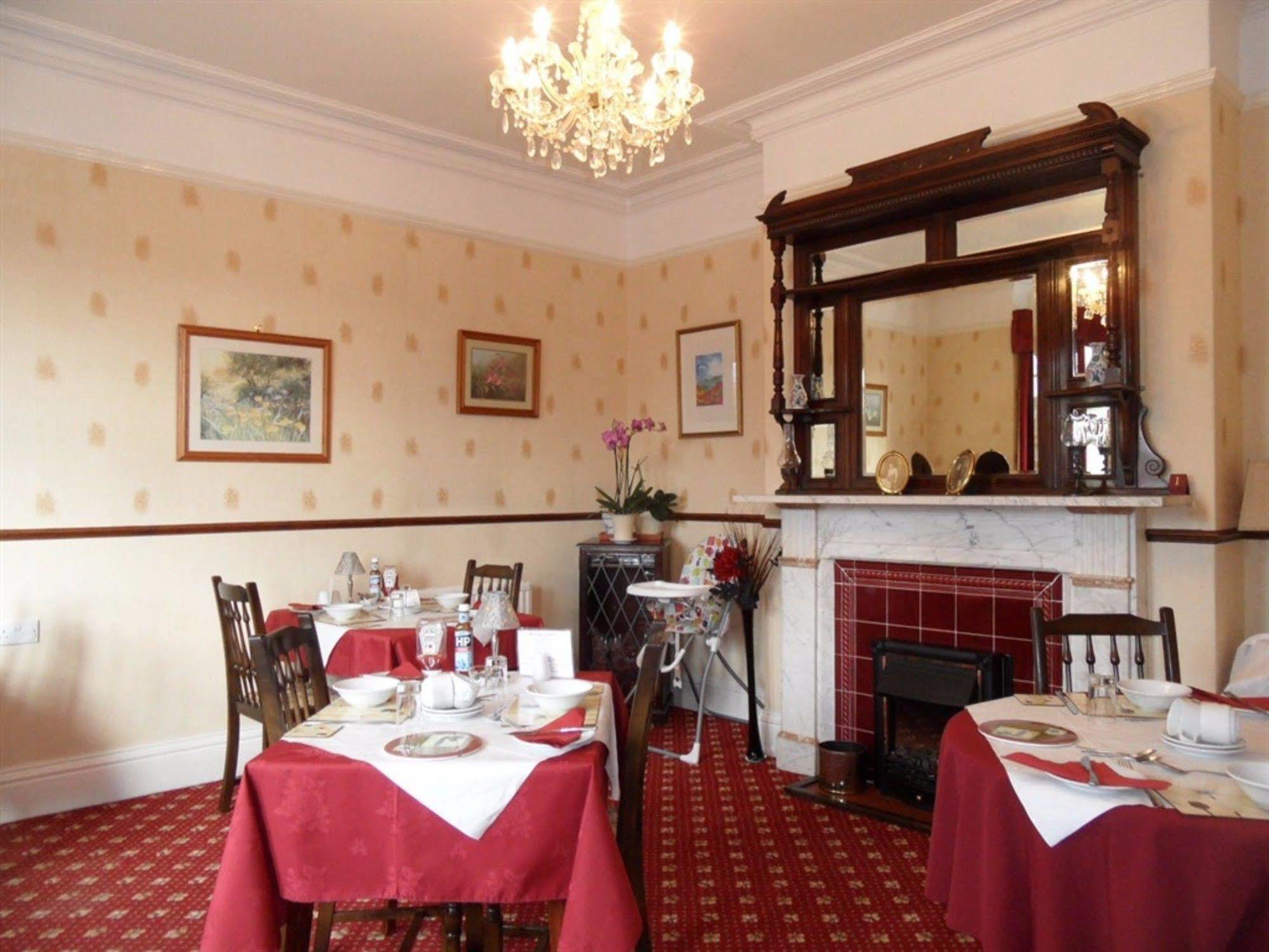 Glenora Guest House Whitby Eksteriør billede