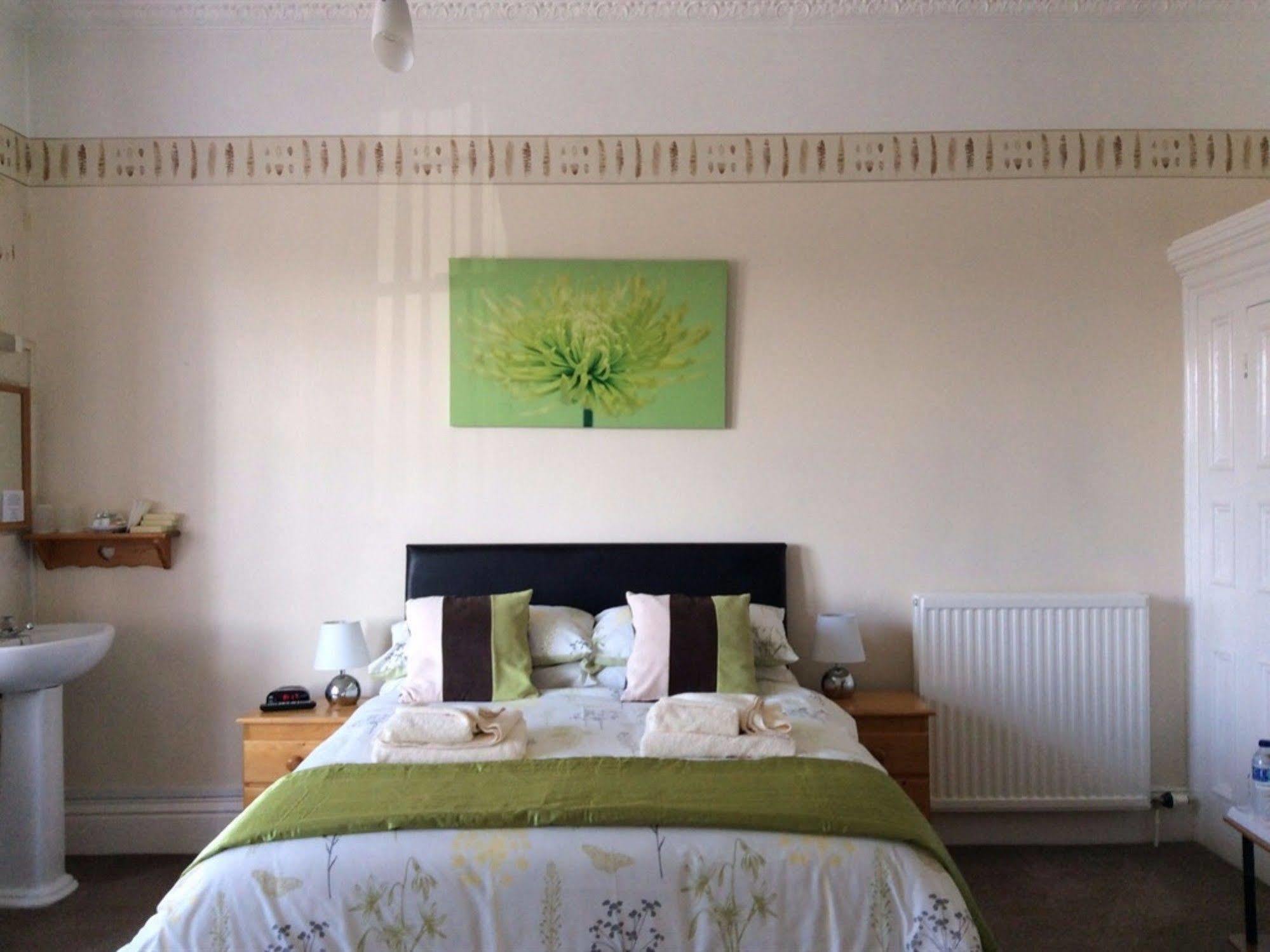 Glenora Guest House Whitby Eksteriør billede